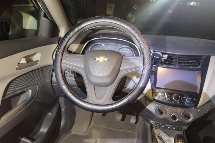 Used Chevrolet Sail 2015 Sail 3 1.5L Manual with Ideal Sunroof Edition