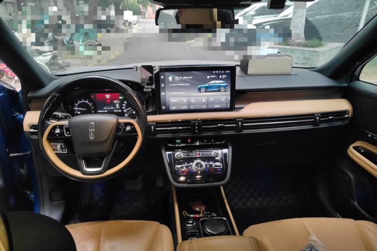 Used Lincoln Corsair 2021 2.0T Two-Wheel-Drive Luxury Edition
