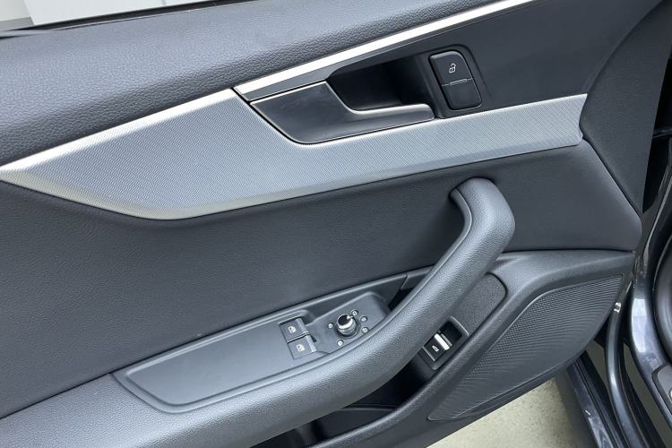 Used Audi A5 2020 Coupe 40 TFSI Fashion Edition China VI Emission Standard