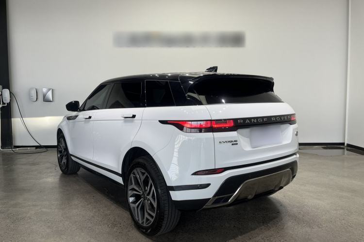 Used Land Rover Range Evoque 2023 Aurora L 249 PS Luxury Edition
