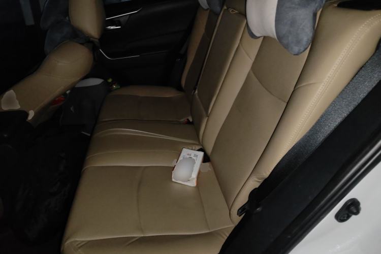 Used Toyota RAV4 2023 2.0L CVT Two-Wheel Drive Fashion Edition
