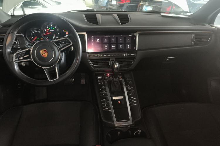 Used Porsche Macan 2018 Macan 2.0T