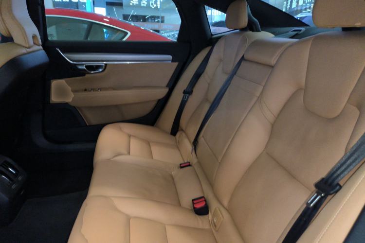 Used Volvo S90 2019 T4 Zhiyi Edition
