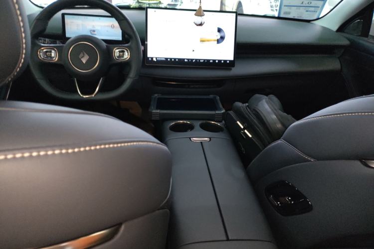 Used Baojun Enjoy 2025 Plug-in Hybrid 140km Luxury Edition