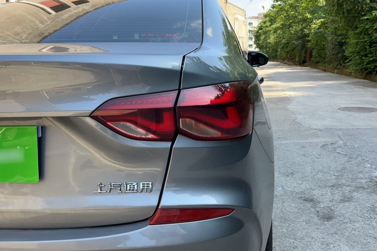 Used Chevrolet Monza 2021 320 Automatic Enjoyment Sunroof Edition