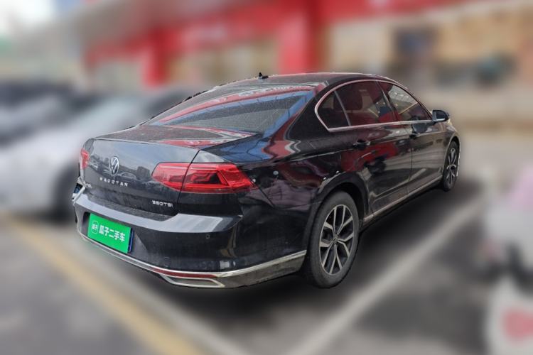 Used Volkswagen Magotan 2020 330TSI DSG Leading Model Rear Right 45 Deg