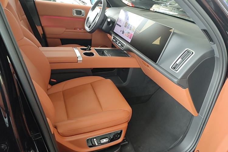 Used Li Auto L8 2024 Ultra Model Right Front Seat