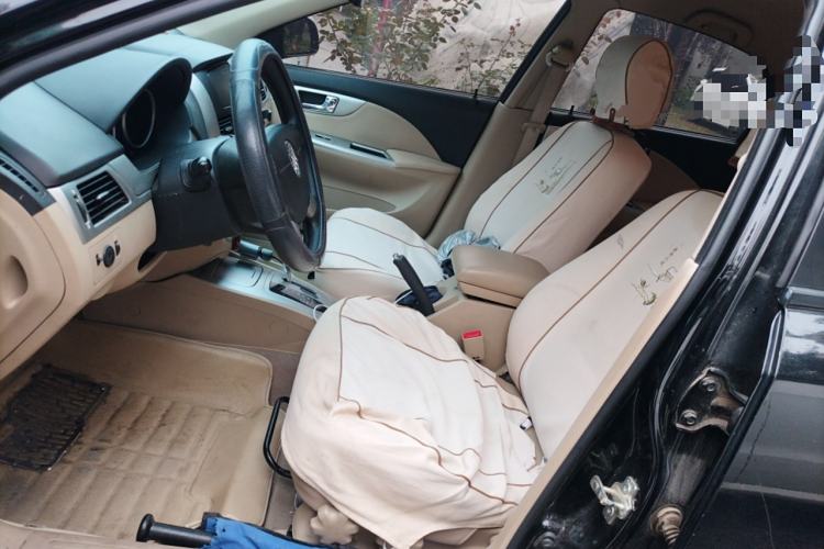 Used Buick Excelle 2013 1.5L Automatic Classic Model
