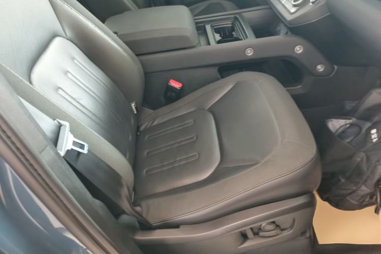 Used Land Rover Defender 2020 110 P400 SE