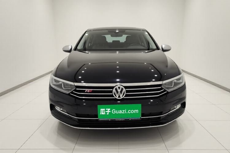 Used Volkswagen Magotan 2018 Facelift 330TSI DSG Luxury Model Front