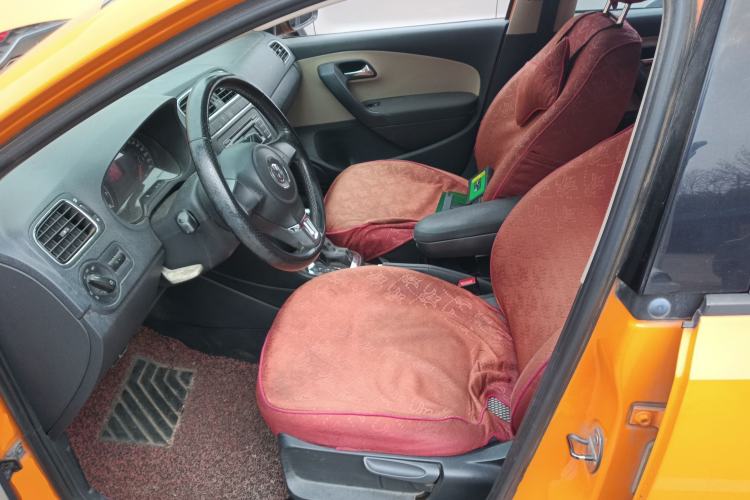 Used Volkswagen Polo 2012 1.6L Cross Polo Automatic Transmission Left Front Seat