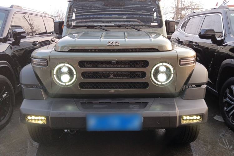 Used 212 T01 2024 2.0T Mechanic
