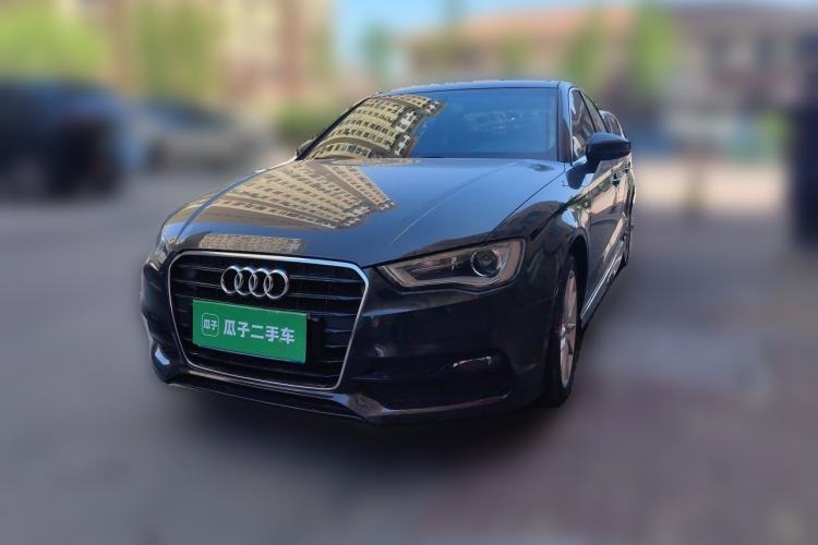 Used Audi A3 2014 Limousine 40 TFSI S line Comfort Model