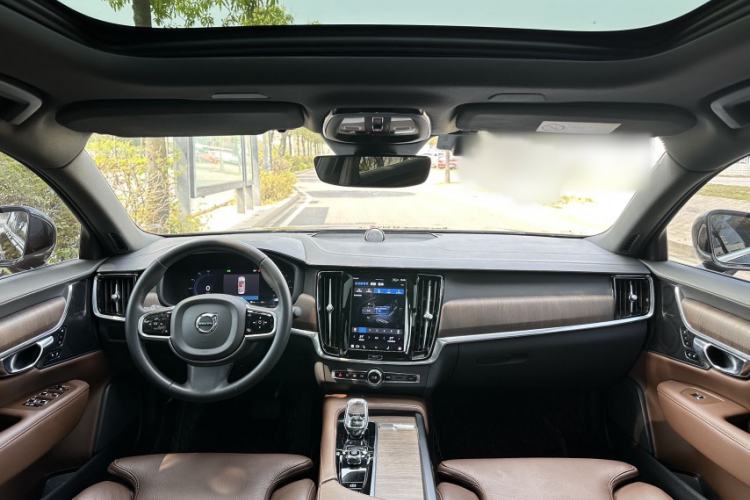 Used Volvo S90 2023 B5 Zhiyuan Luxury Edition