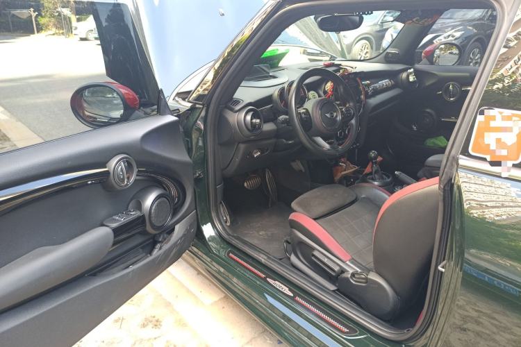 Used MINI JCW 2017 2.0T JOHN COOPER WORKS Driver Seat