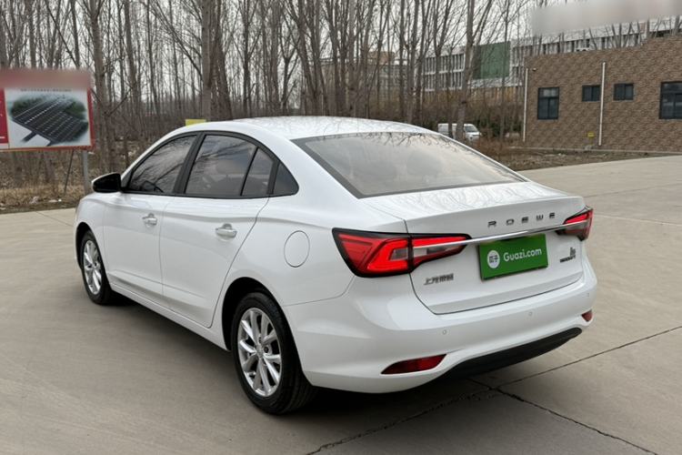 Used Roewe i5 2020 1.5L Manual 4G Connect Luxury Edition