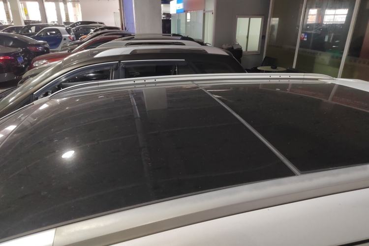 Used Hyundai Santa Fe 2017 2.0T Automatic All-Wheel Drive Smart 7-Seater Roof