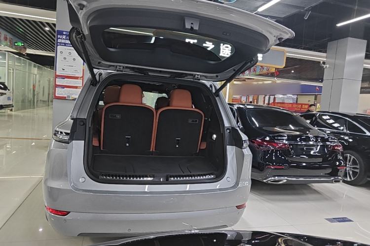 Used Li Auto L9 2024 Pro Model Trunk