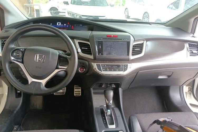 Used Honda Jade 2014 1.8L Automatic Comfort Elite Version 5 Seats