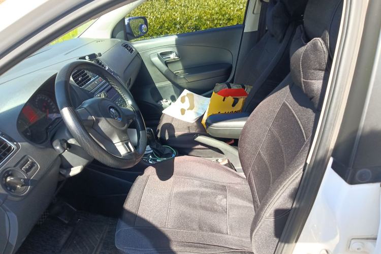 Used Volkswagen Polo 2013 1.6L Automatic Comfort Edition Left Front Seat