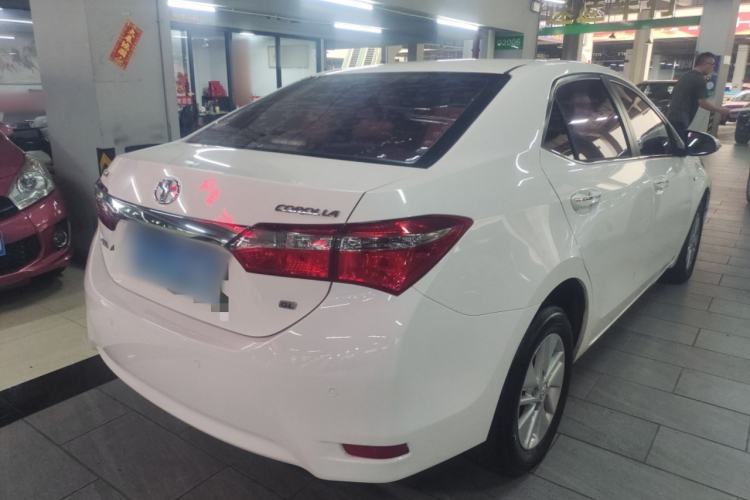 Used Toyota Corolla 2017 Revised Version 1.6L S-CVT GL Rear Right 45 Deg