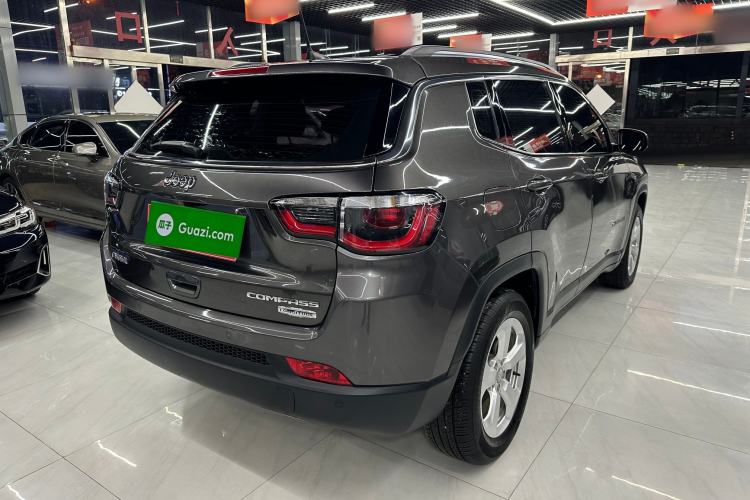 Used Jeep Compass 2017 200T Automatic Family Edition
