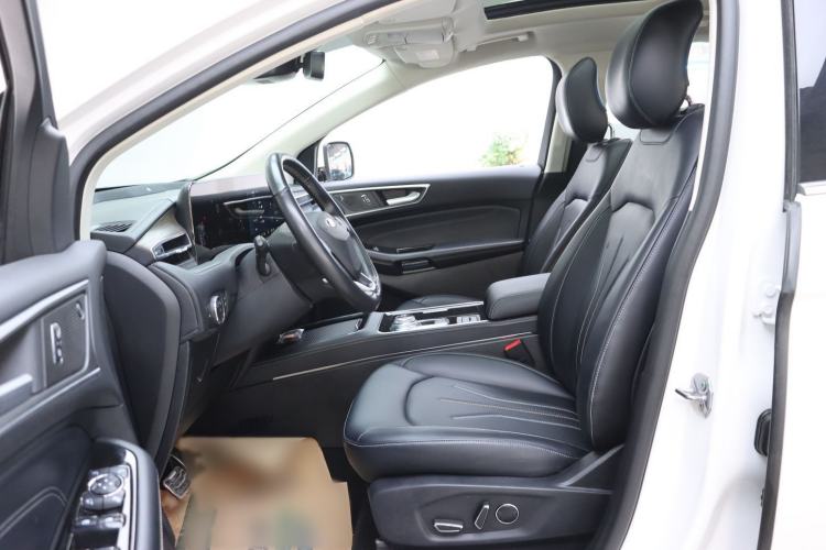 Used Ford Edge 2021 PLUS EcoBoost 245 Two-Wheel-Drive Titanium 7-Seater