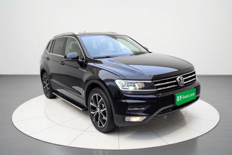 Used Volkswagen Tiguan L 2019 Revised 330TSI Automatic Two-Wheel Drive Smart & Luxury Edition China VI Standard
