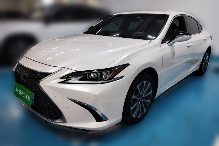 Used Lexus ES 2023 200 Excellence Edition
