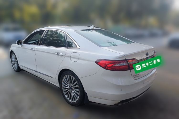 Used Ford Taurus 2018 EcoBoost 245 Premier Edition China VI Standard