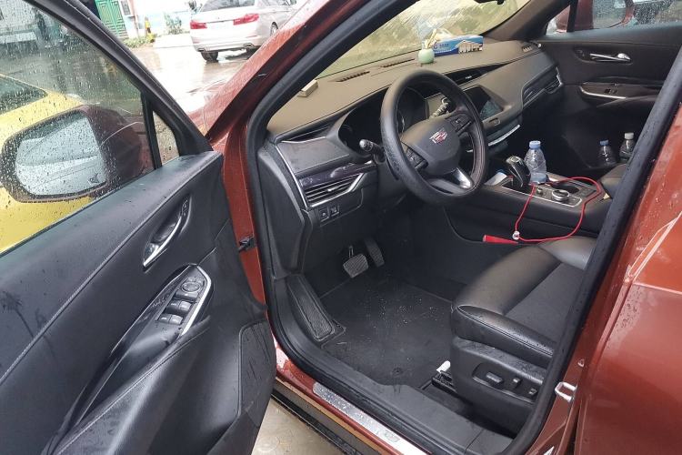 Used Cadillac XT4 2018 28T Two-Wheel Drive Tech Version
