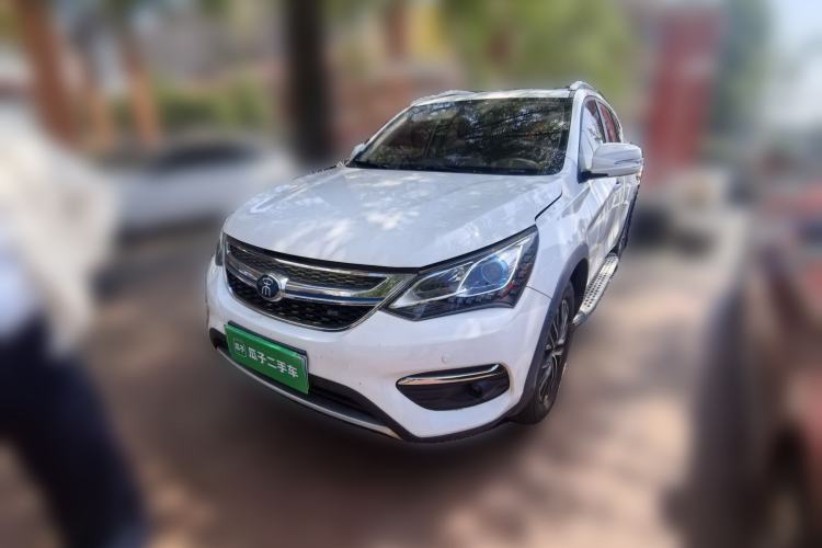 Used BYD Song New Energy 2017 Song DM 1.5TID All-Wheel Drive Luxury Model