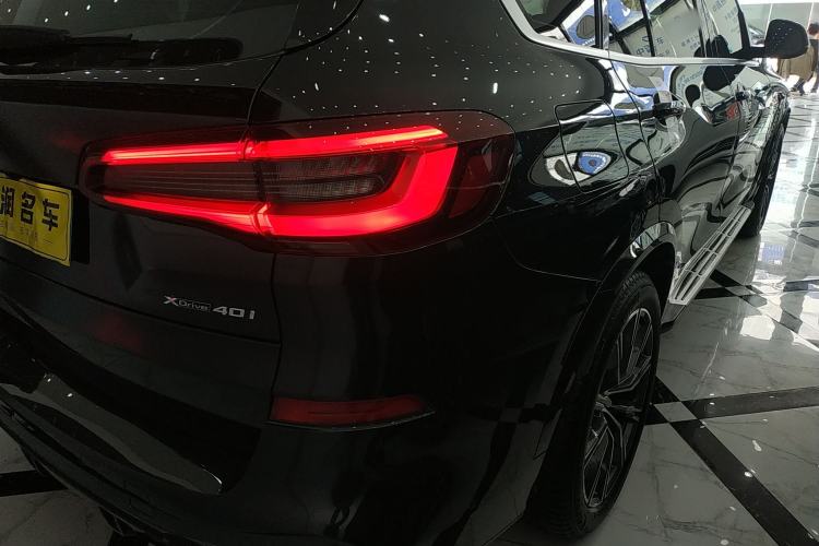 Used BMW X5 2022 xDrive40i M Sport Package Exterior 3