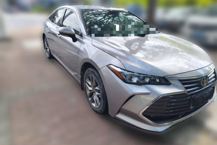 Used Toyota Avalon 2019 Dual-Engine 2.5L Luxury Edition China VI Standard