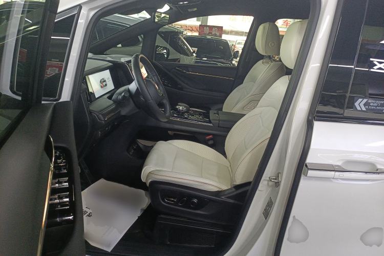 Used GAC Trumpchi M8 2023 Zongshi Series 400T Flagship Edition
