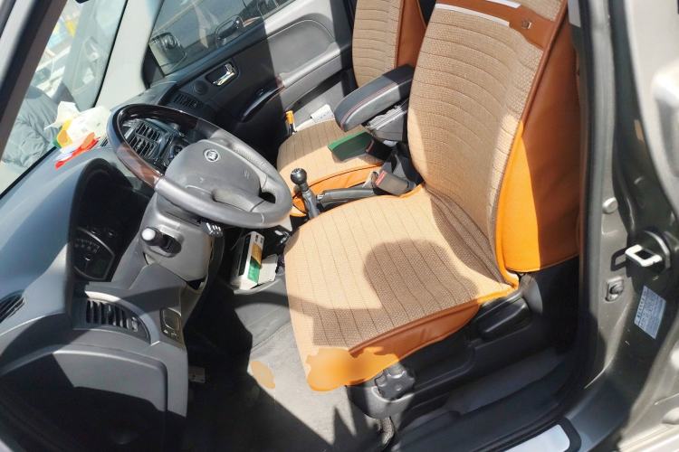 Used Kia Sportage 2012 2.0L Manual Two-Wheel Drive GLS Left Front Seat