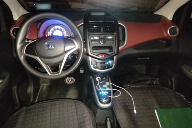Used CHANGAN Benni 2015 1.4L IMT Luxury Model China V Standard
