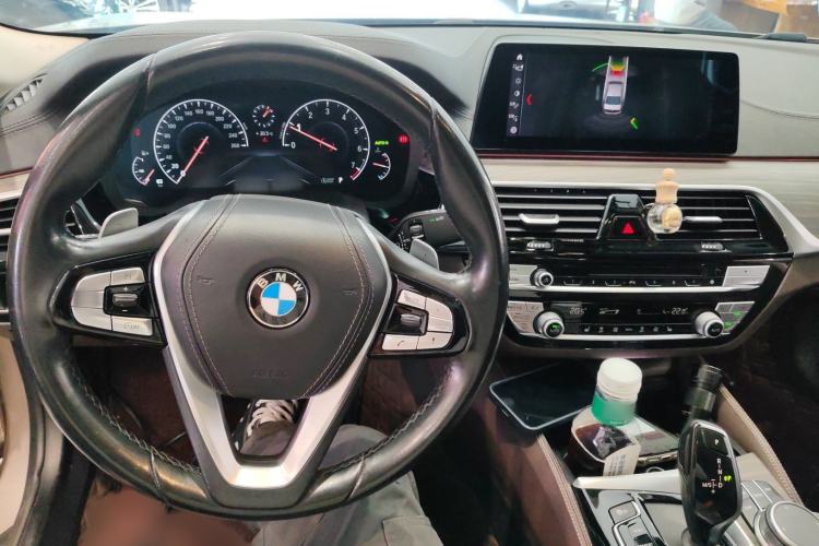 Used BMW 5 Series 2019 530Li Leading Model Luxury Package
