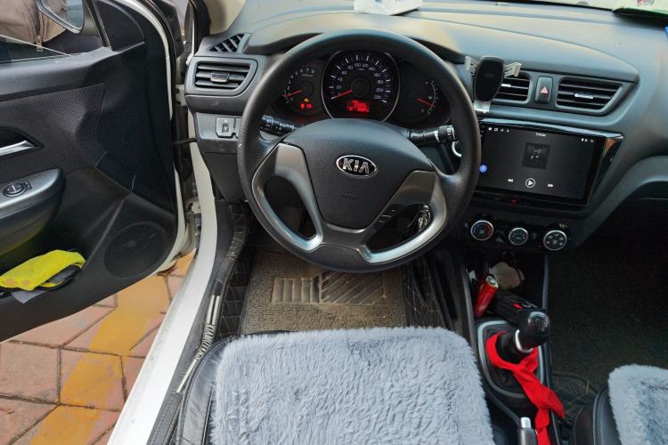 Used Kia K2 2015 Sedan 1.4L MT GLS