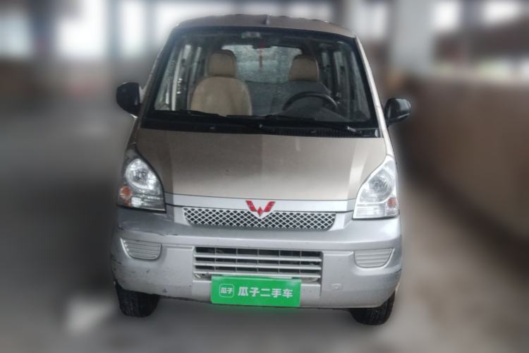 Used Wuling Rongguang 2017 1.5L Extended Basic Version Front