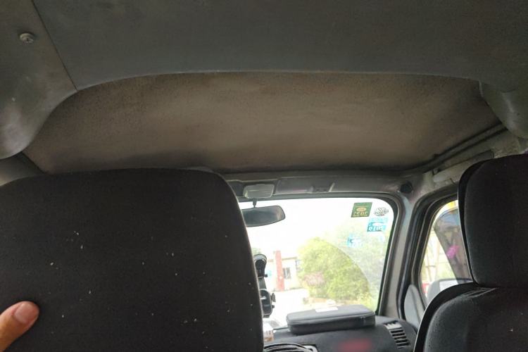 Used BAIC Weiwang 306 2013 1.2L Value Edition Basic CNG 7-seater A12 China IV Headliner