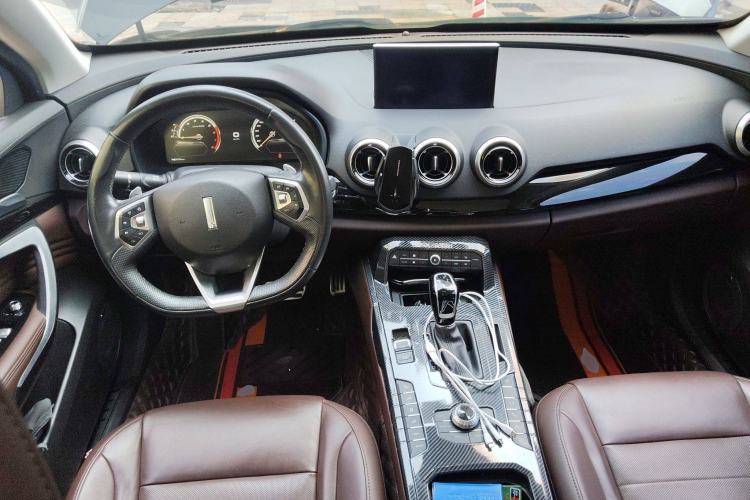 Used Wey VV7 2017 2.0T Flagship Model
