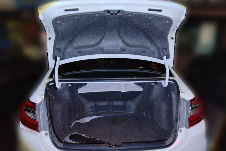 Used Honda Crider 2013 1.8L automatic luxury edition
