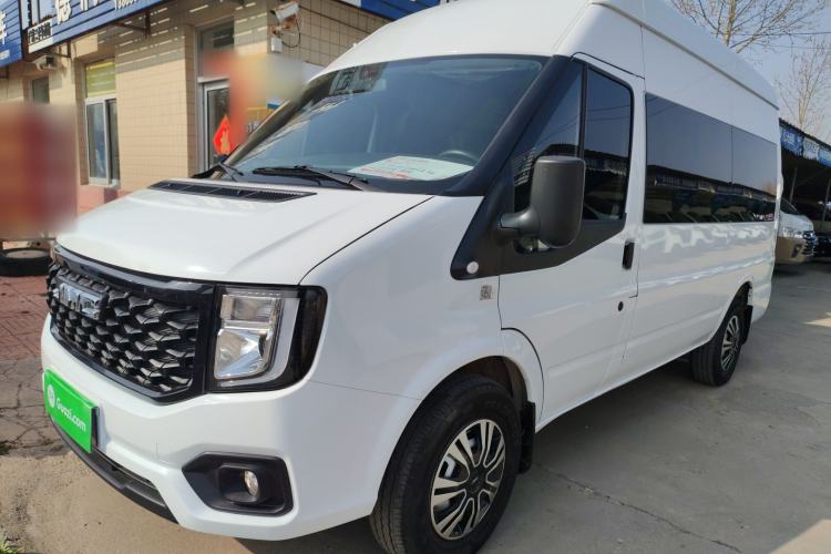 Used JMC Fushun 2025 2.0T 6MT Diesel Mid-Roof Mid-Height Commercial Multi-Purpose 7-Seater Passenger Vehicle
