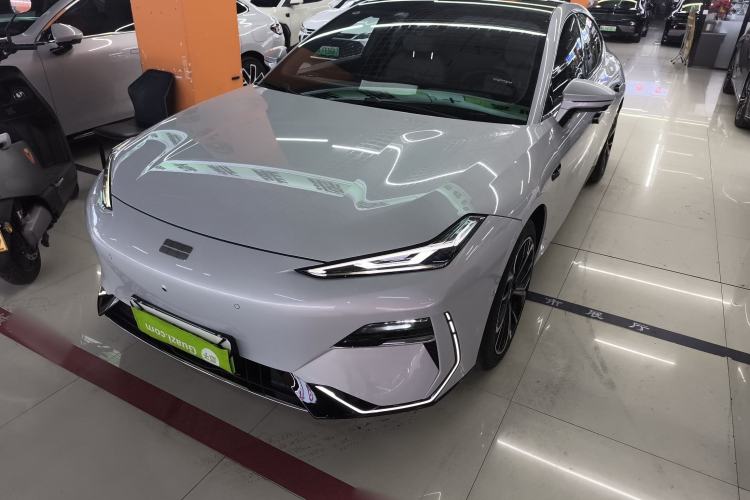 Used Geely Galaxy E8 2025 700 km Long-Range Intelligent Driving Version