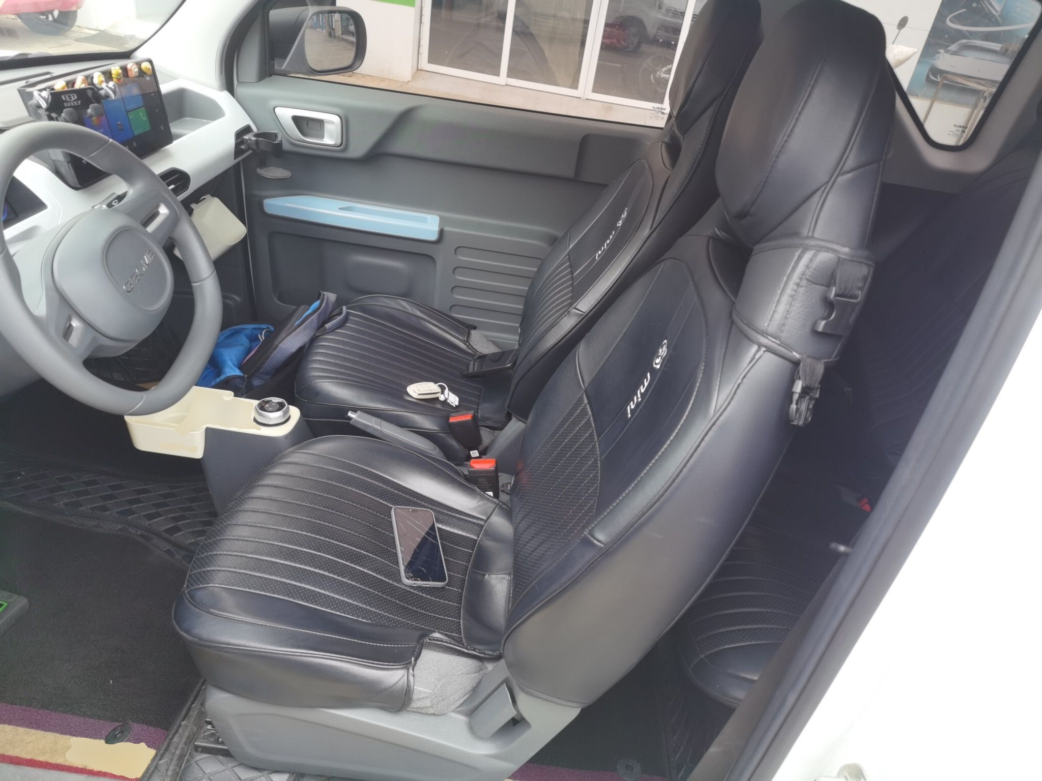 Interior delantero