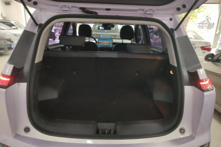 Used AION Y 2023 Younger
