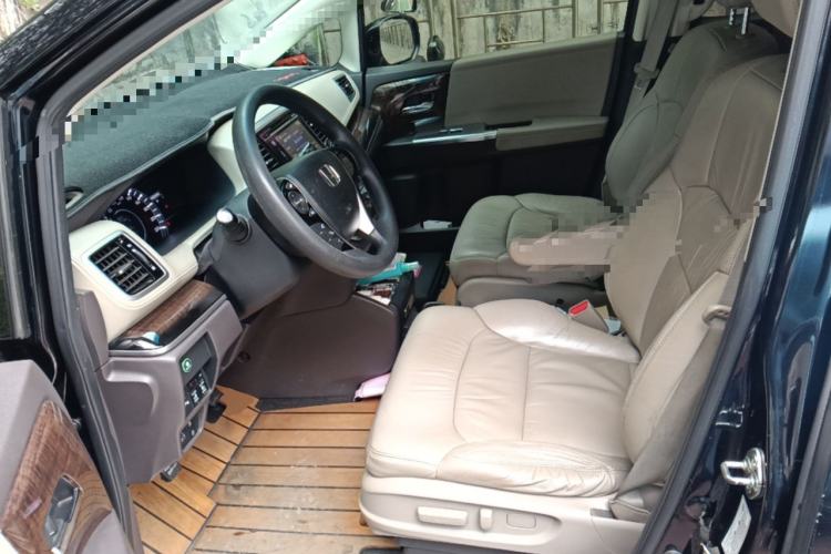 Used Honda Odyssey 2015 2.4L Luxury Edition