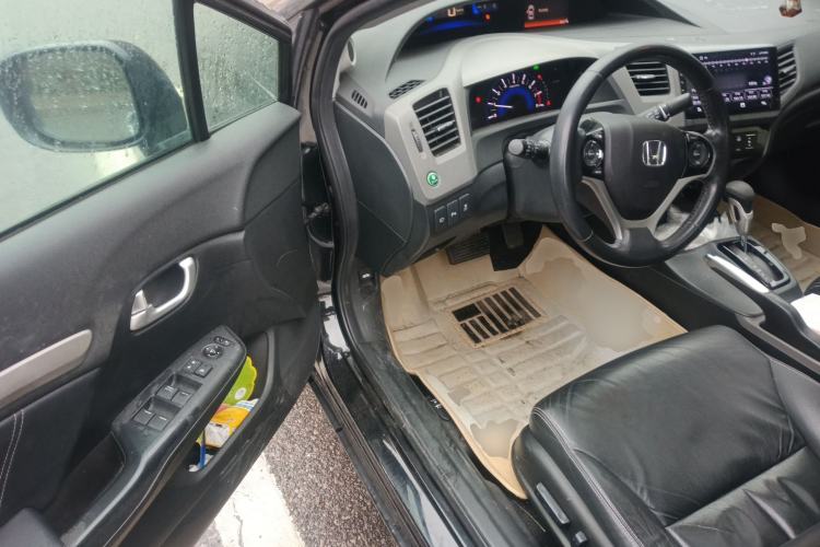 Used Honda Civic 2013 10th Anniversary 1.8L Automatic Luxury Edition Driver Seat