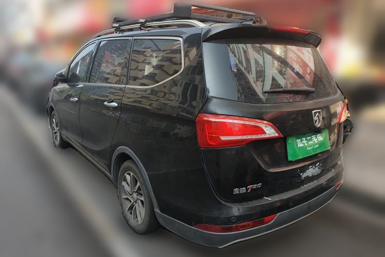 Used Baojun 730 2017 1.5T Manual Style 7 Seats China V